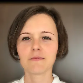 Dr. Szetteli Éva
